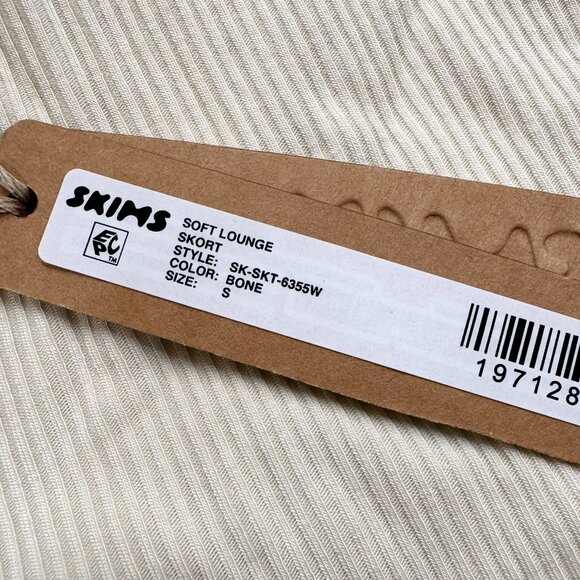 NWT SKIMS Soft Lounge Mini Skort Bone Cream Small - Picture 2 of 12